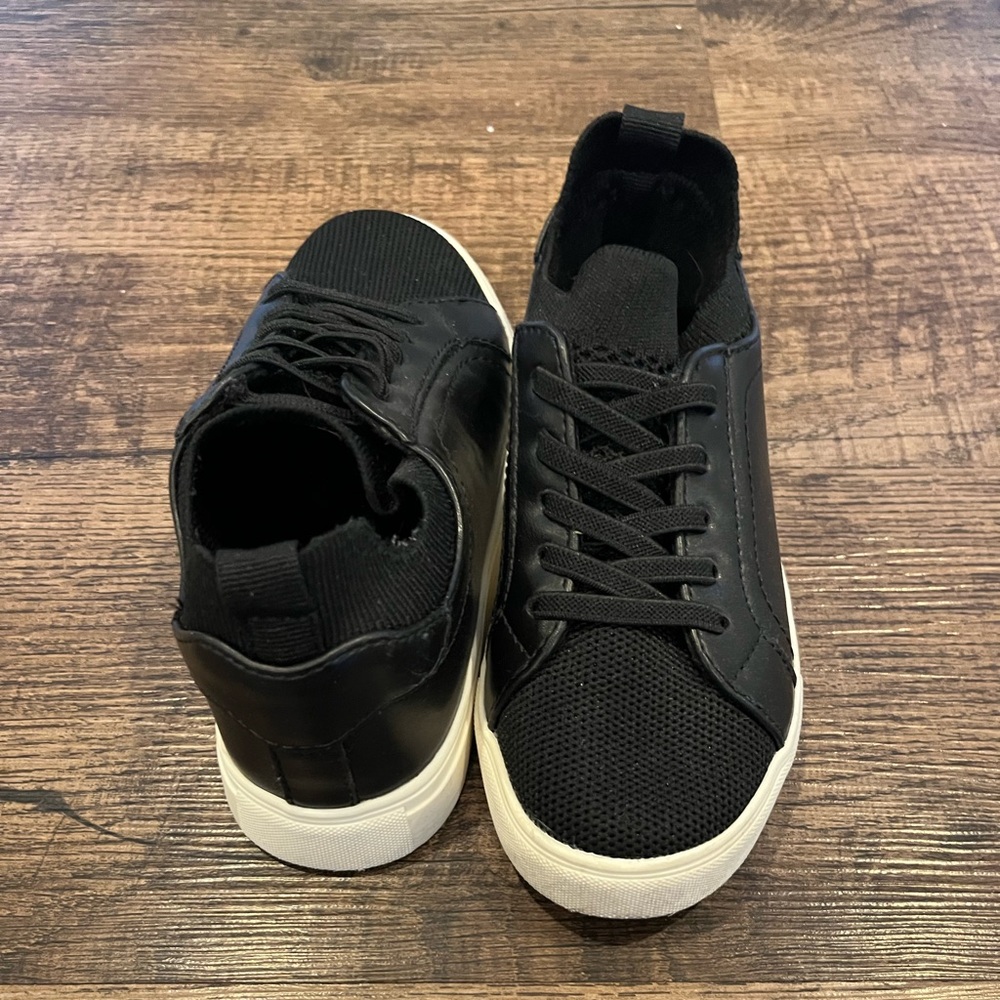 Deer Stags Black and White Kids Sneakers